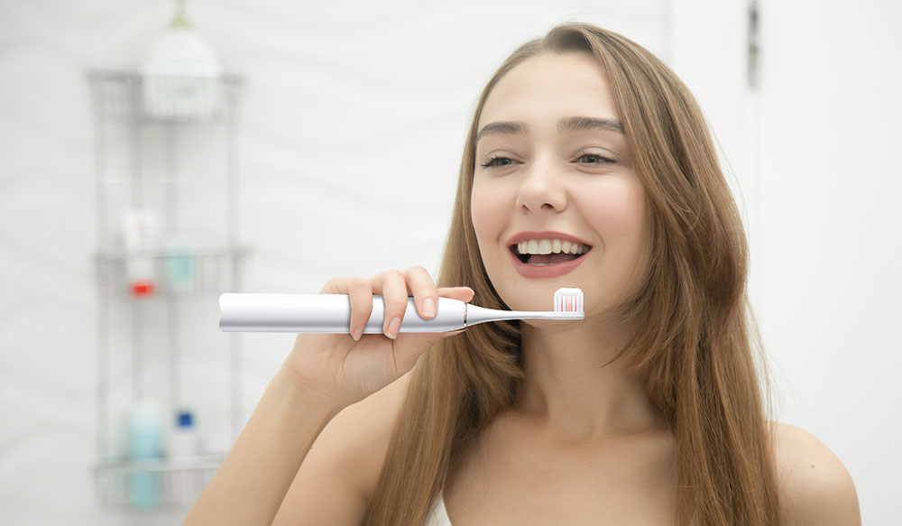 Rechargeable electric toothbrush OEM manufacturer introduces why you should use electric toothbrushes